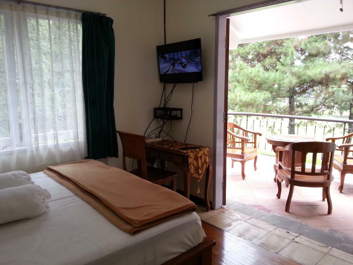 Villa 5Cemara Lembang Extérieur photo